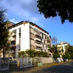 https://apartamento-tipo-estudio.allhotelsincaracas.com